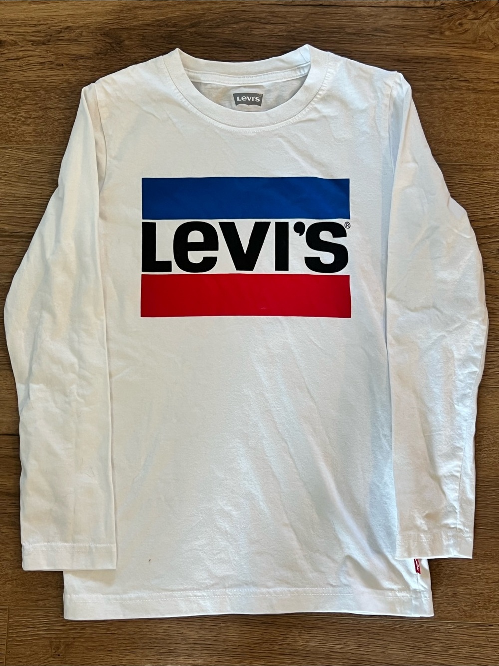 Levi's White Long Sleeve Tee with Blue and Red Logo Block